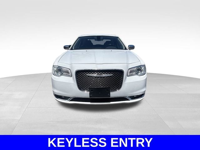 2019 Chrysler 300 Limited