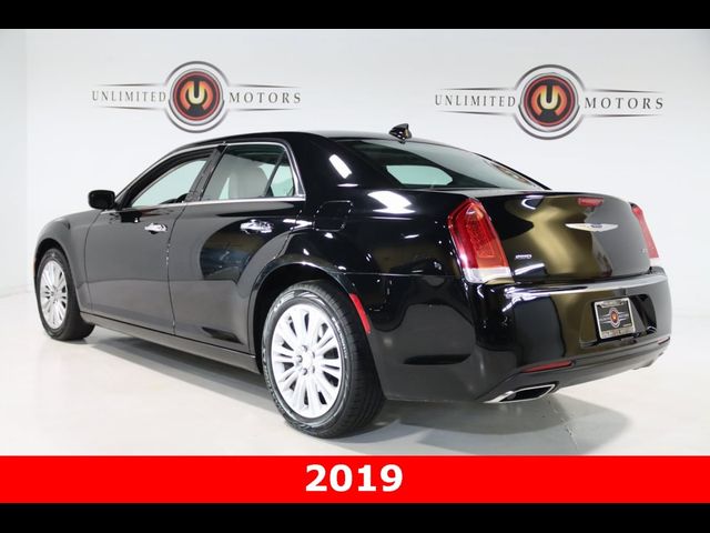 2019 Chrysler 300 Limited