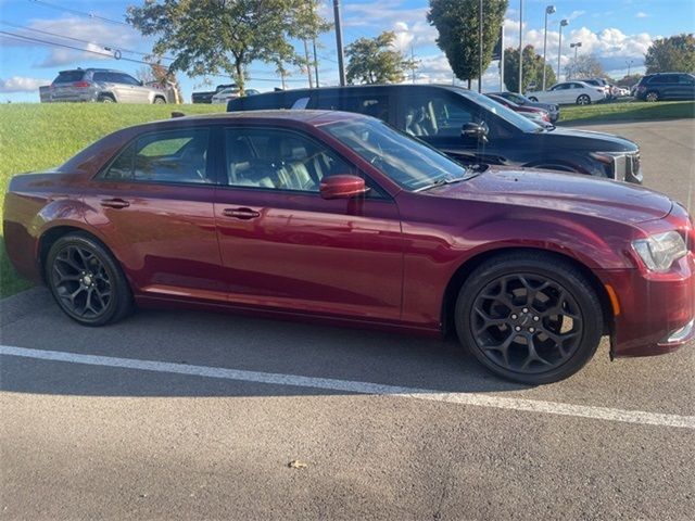 2019 Chrysler 300 300S