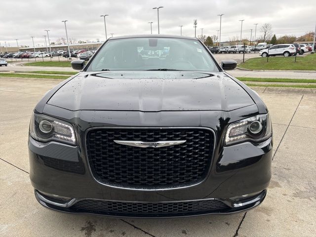 2019 Chrysler 300 300S