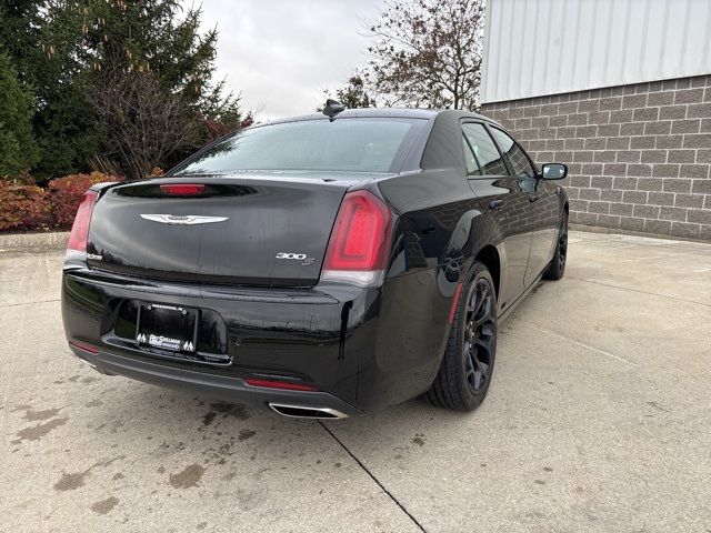 2019 Chrysler 300 300S