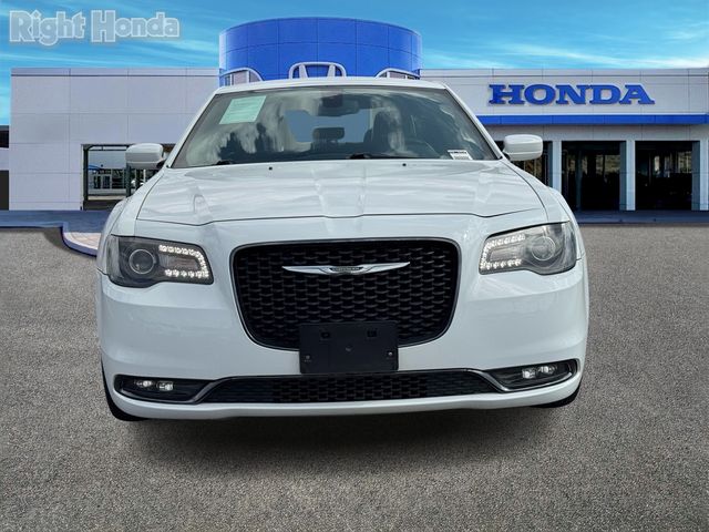 2019 Chrysler 300 300S