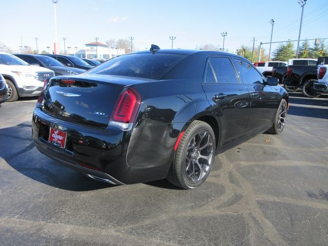 2019 Chrysler 300 300S