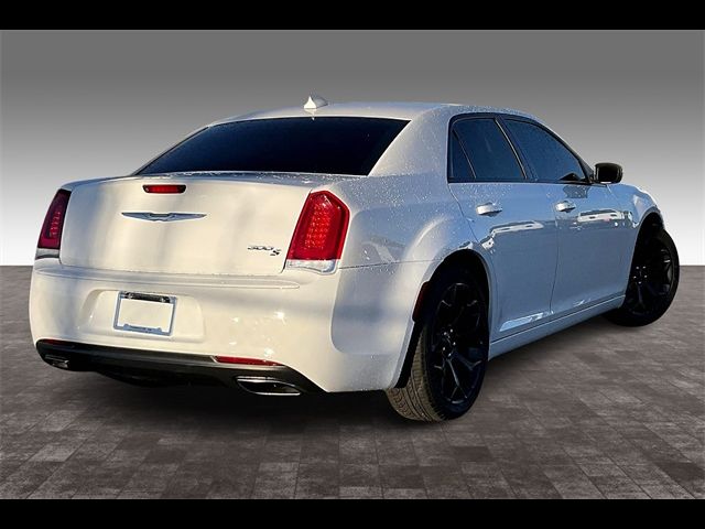 2019 Chrysler 300 300S