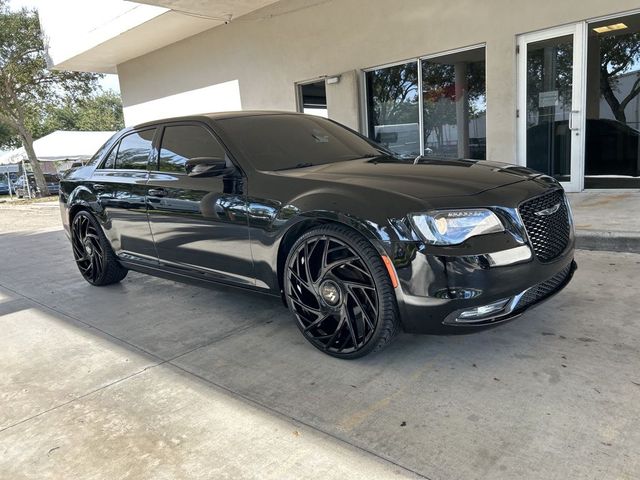 2019 Chrysler 300 300S