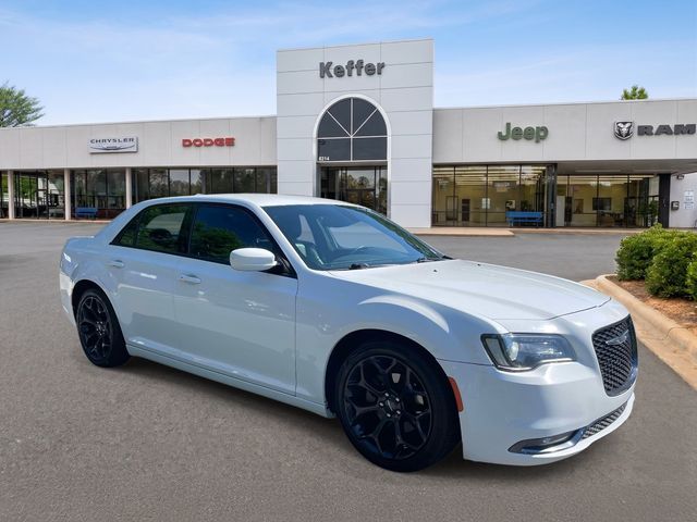 2019 Chrysler 300 300S