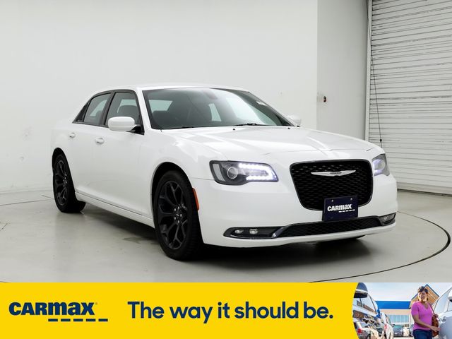 2019 Chrysler 300 300S