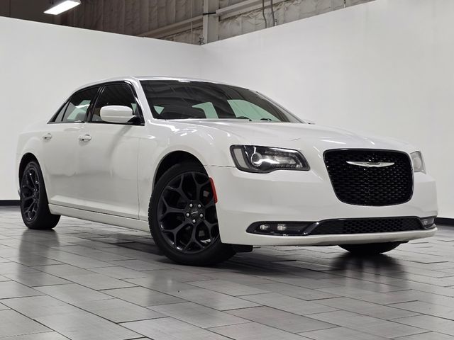 2019 Chrysler 300 300S