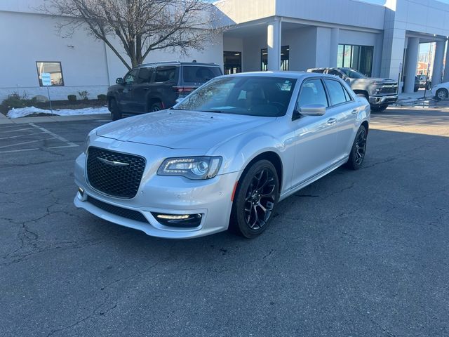 2019 Chrysler 300 300S