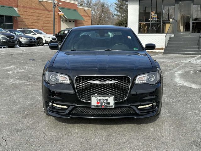 2019 Chrysler 300 300S