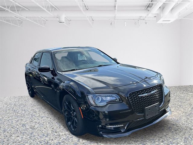 2019 Chrysler 300 300S