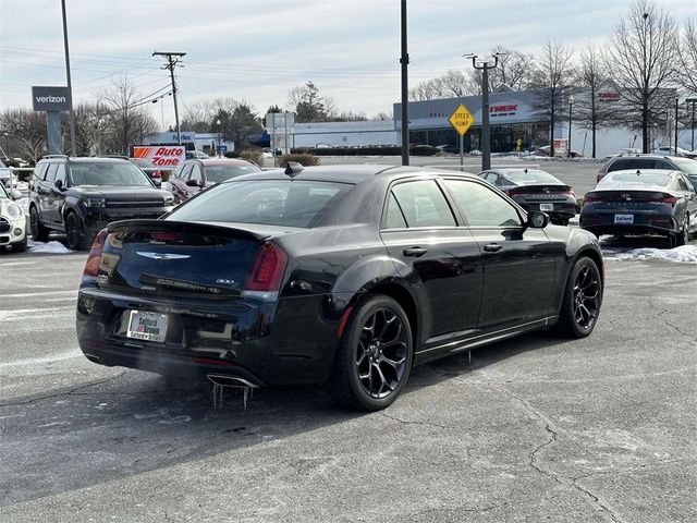 2019 Chrysler 300 300S