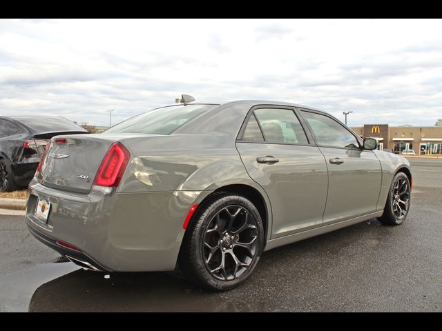 2019 Chrysler 300 300S