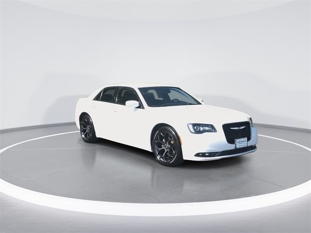 2019 Chrysler 300 300S