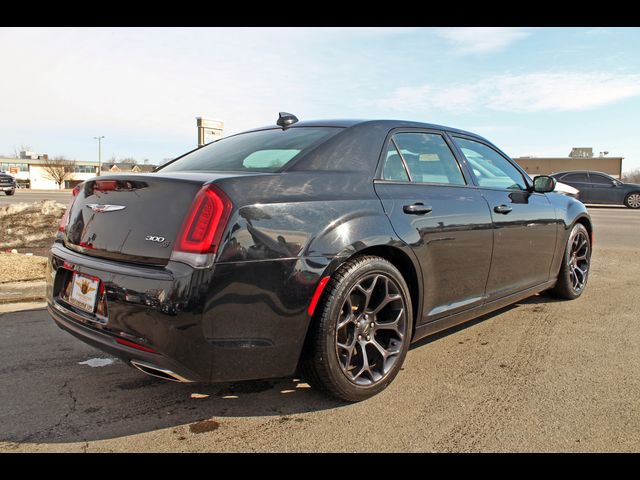 2019 Chrysler 300 300S