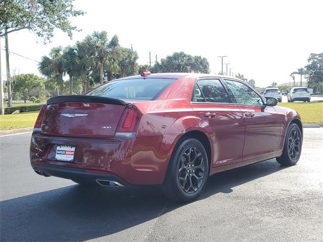 2019 Chrysler 300 300S