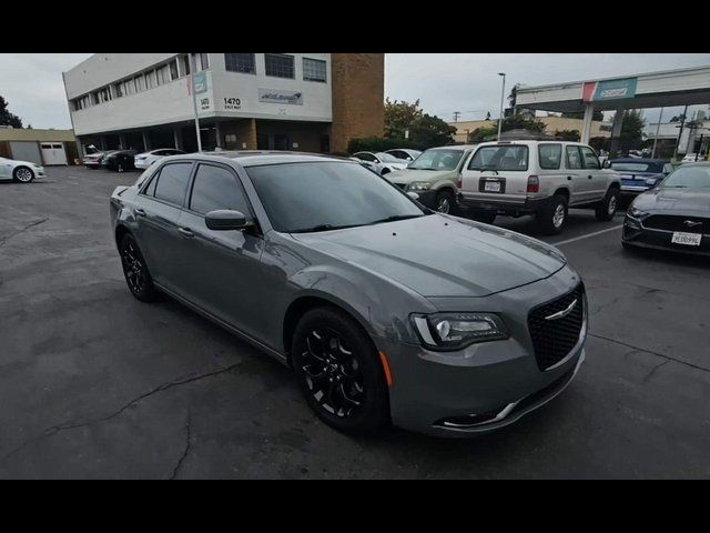 2019 Chrysler 300 300S