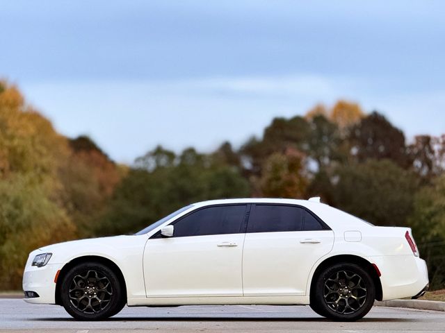 2019 Chrysler 300 300S