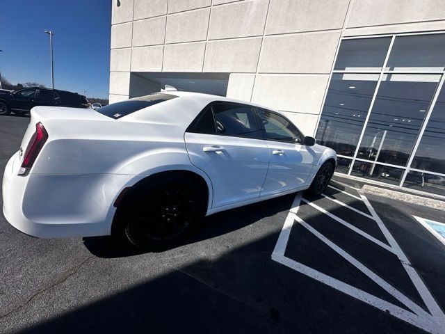 2019 Chrysler 300 300S