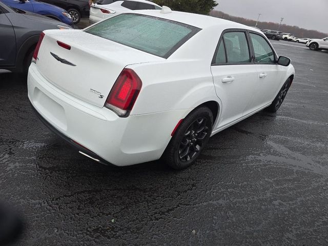 2019 Chrysler 300 300S