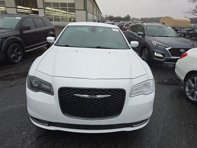 2019 Chrysler 300 300S