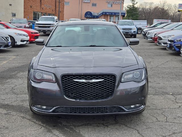 2019 Chrysler 300 300S