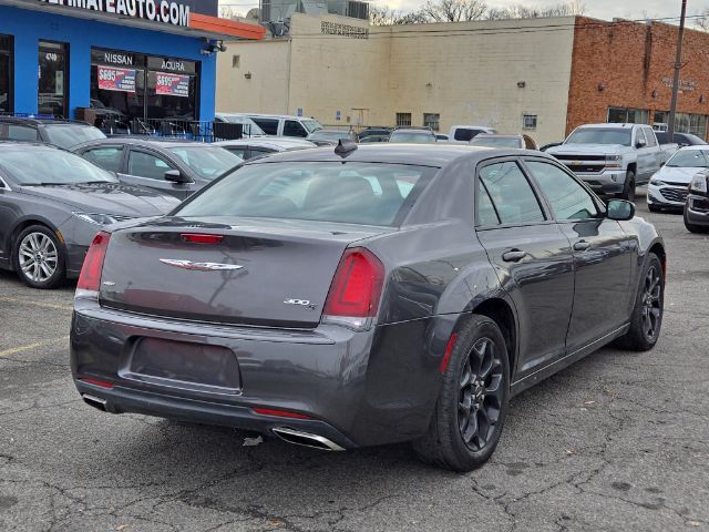 2019 Chrysler 300 300S