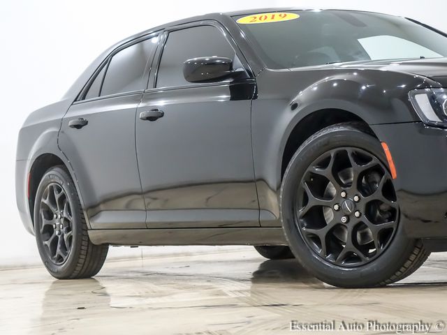 2019 Chrysler 300 300S