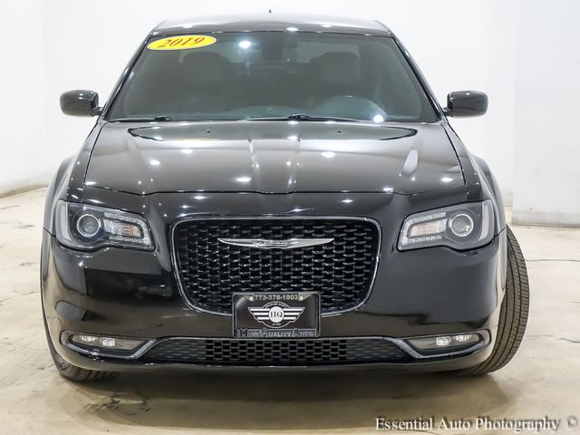 2019 Chrysler 300 300S