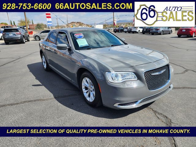 2019 Chrysler 300 Touring