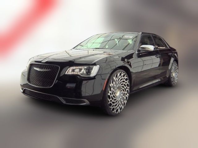 2019 Chrysler 300 Touring