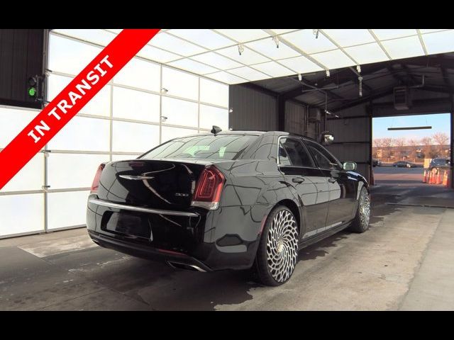 2019 Chrysler 300 Touring