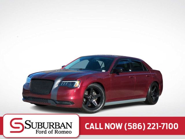 2019 Chrysler 300 Touring