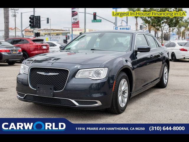 2019 Chrysler 300 Touring