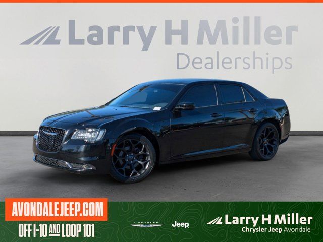 2019 Chrysler 300 Touring