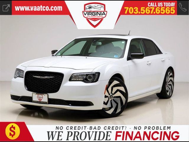 2019 Chrysler 300 Touring