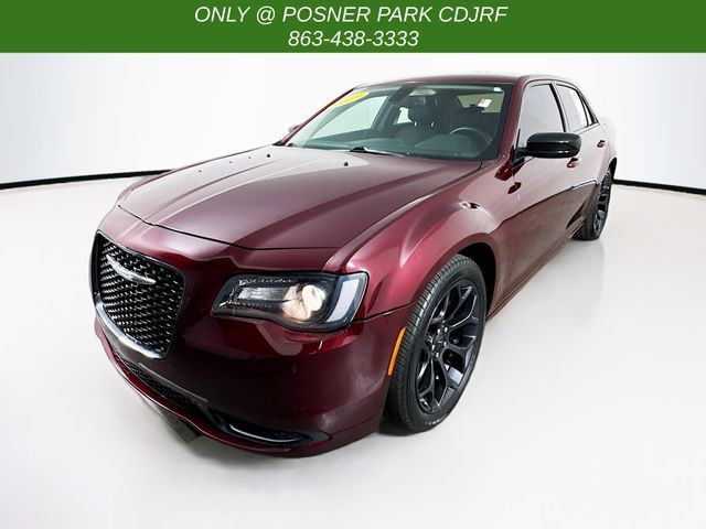 2019 Chrysler 300 Touring