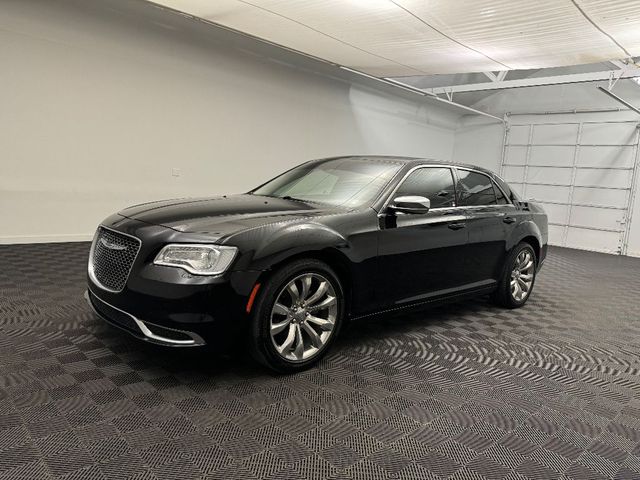 2019 Chrysler 300 Touring