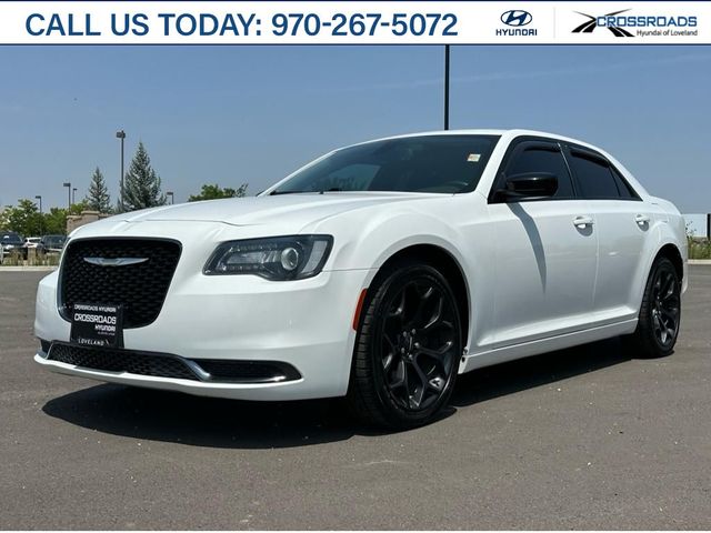 2019 Chrysler 300 Touring