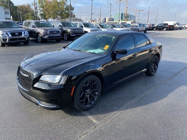 2019 Chrysler 300 Touring