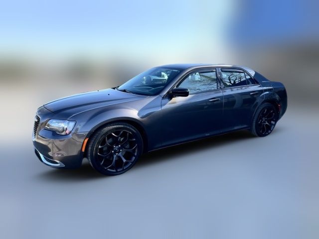 2019 Chrysler 300 Touring