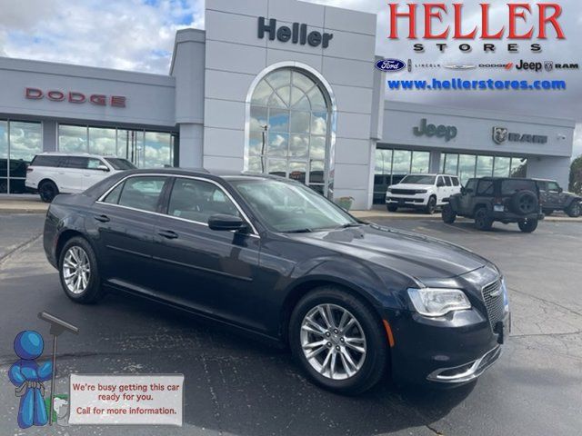 2019 Chrysler 300 Touring L