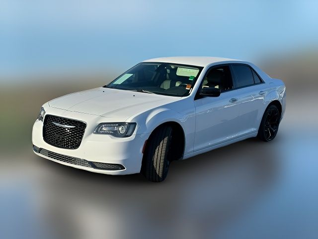 2019 Chrysler 300 Touring