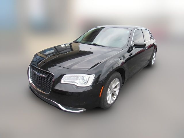 2019 Chrysler 300 Touring