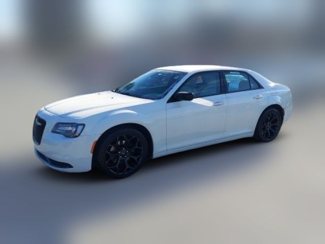 2019 Chrysler 300 Touring