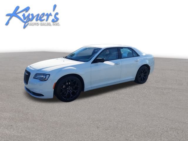 2019 Chrysler 300 Touring