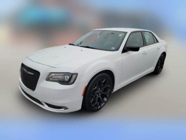 2019 Chrysler 300 Touring