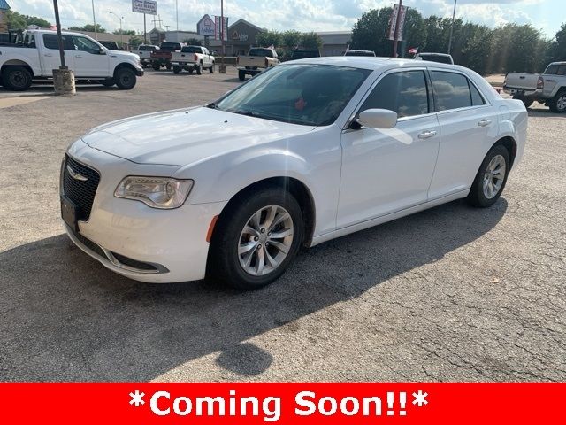 2019 Chrysler 300 Touring