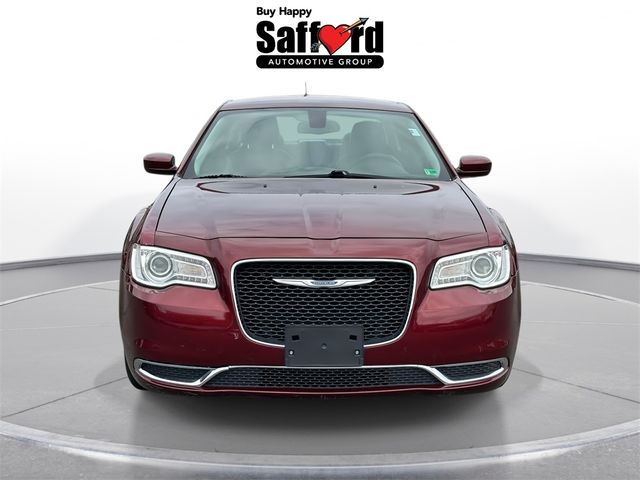 2019 Chrysler 300 Touring L