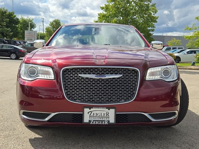 2019 Chrysler 300 Touring